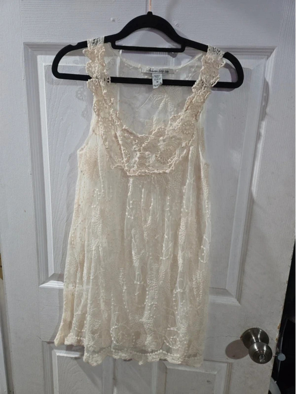 American rag size M cream lace tank